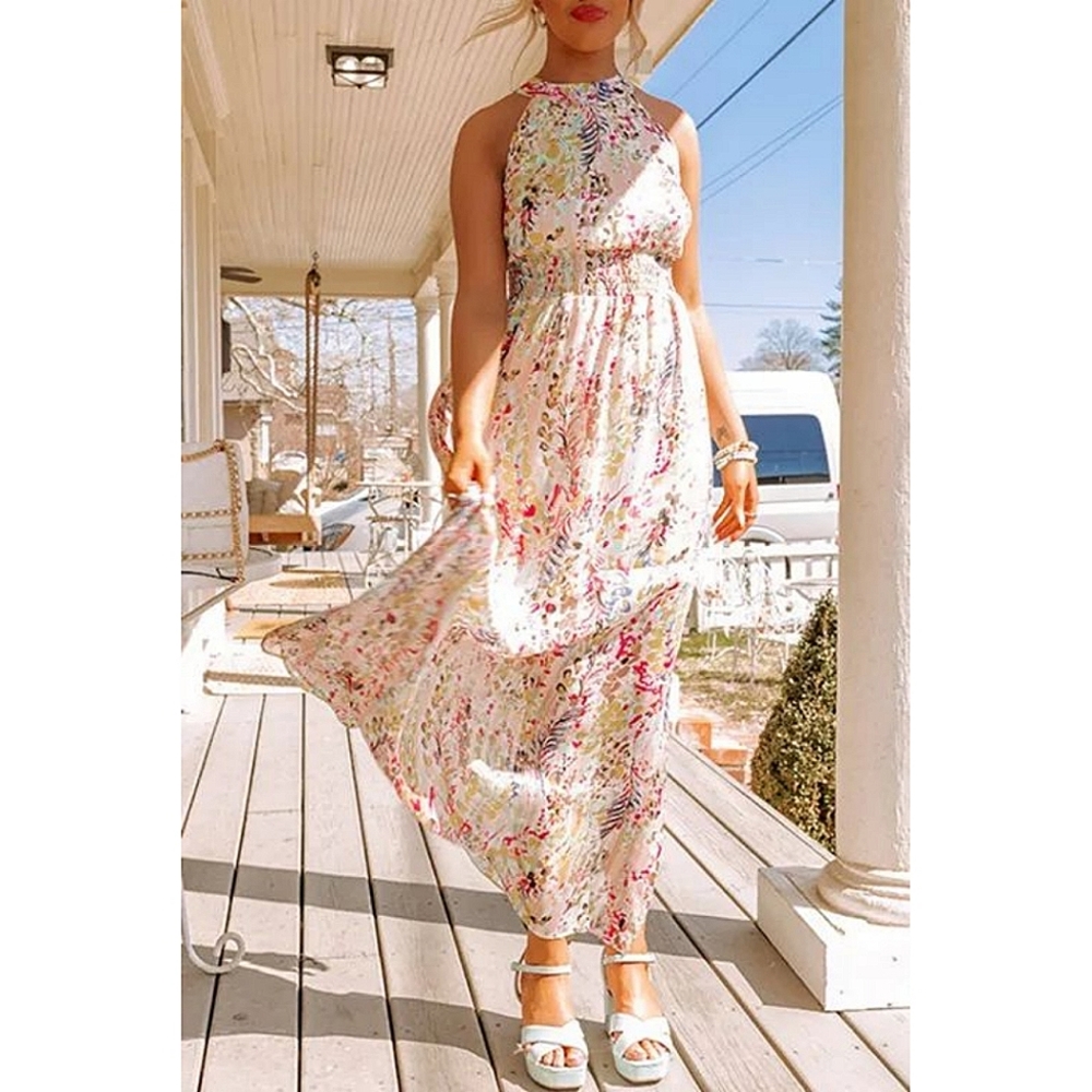 LAST ONE! Plus Size Floral Maxi Dress With Criss Cross BacK - Picture 7 of 7